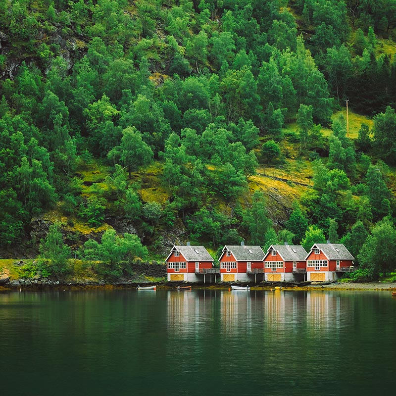 sognefjord-port-in-flam-norway-red-wooden-docks-2021-04-03-03-58-02-utc-copy.jpg