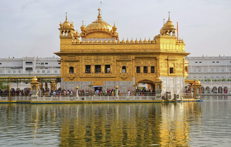 1200px-The_Golden_Temple_of_Amrithsar_7